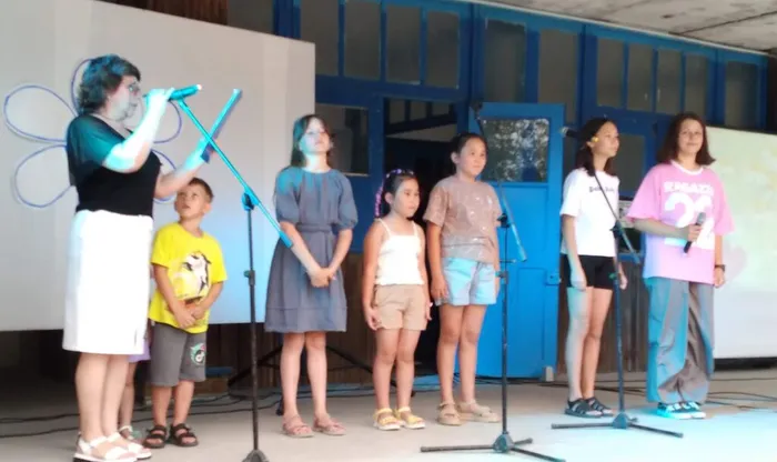 i (1)